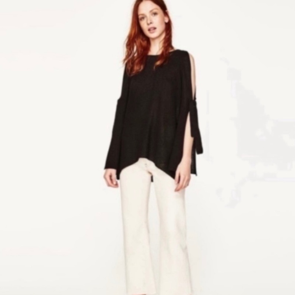 ZARA knit cold shoulder sweater sz M